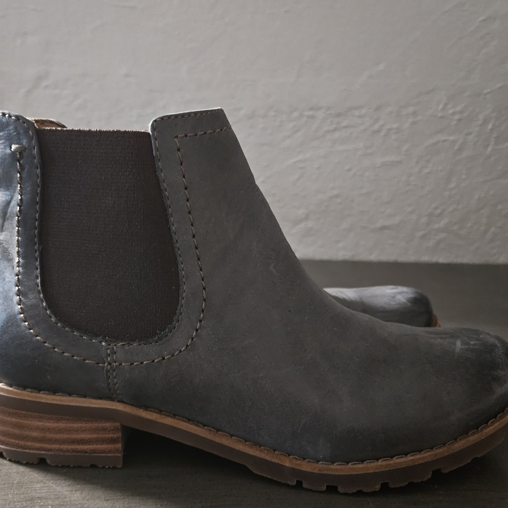 Sofft Women's Black Ankle Boots,Used